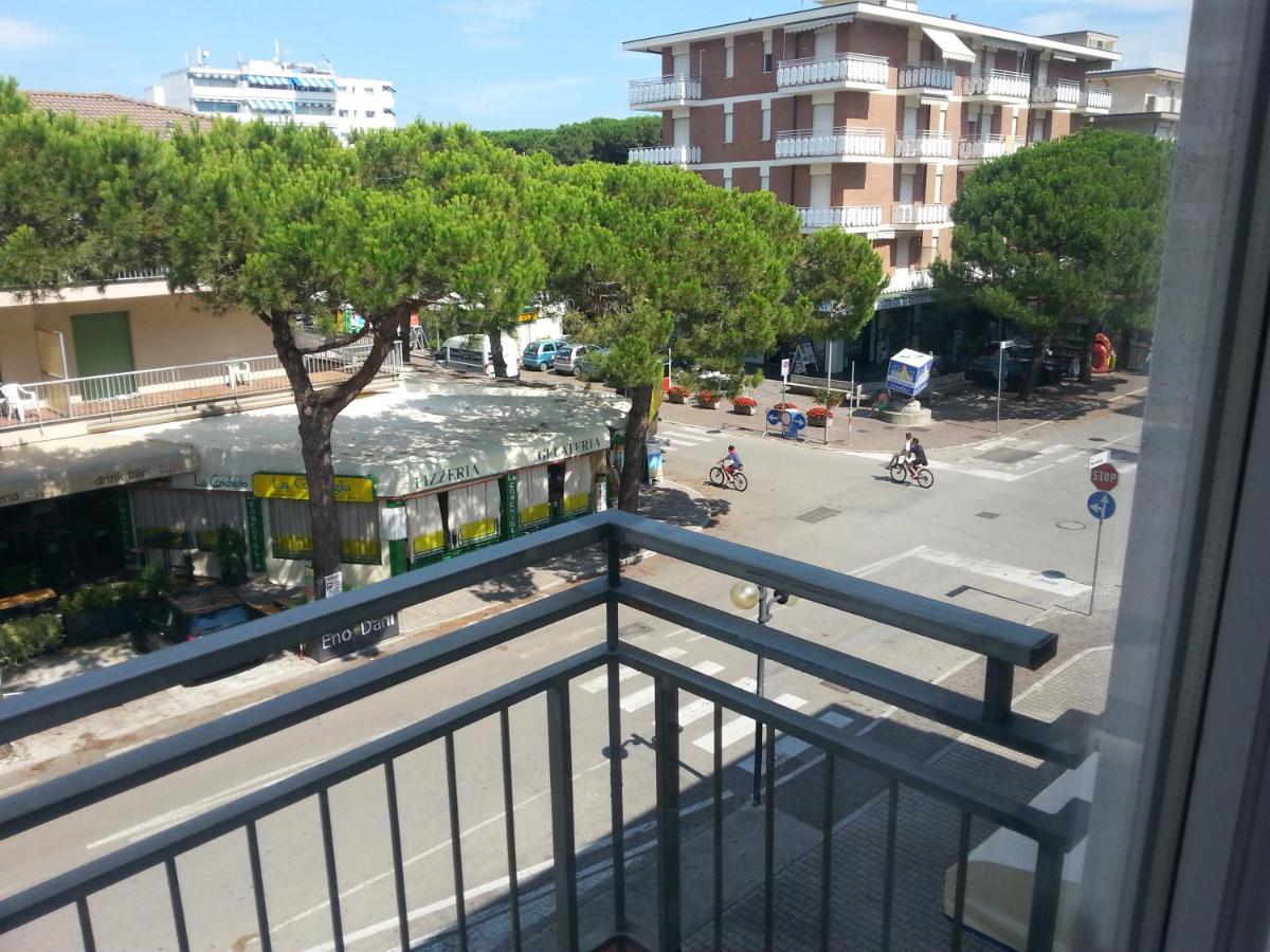 Residence Condominio Roma エラクレア・マーレ エクステリア 写真