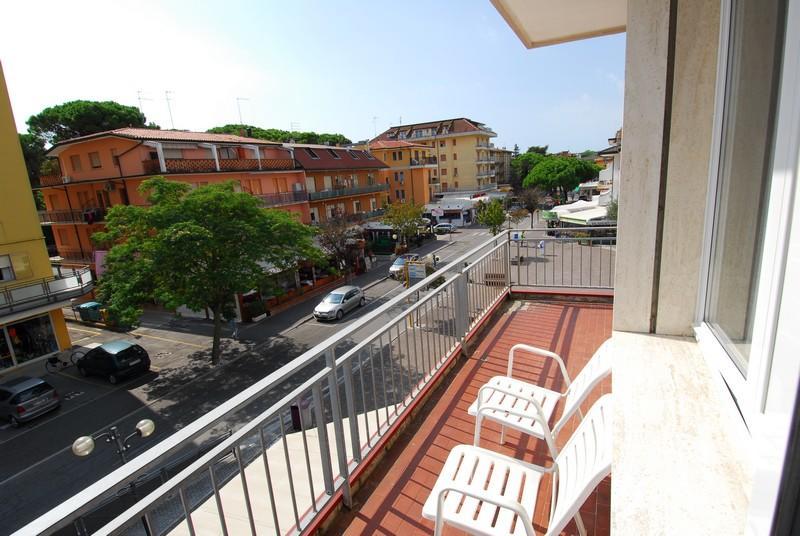 Residence Condominio Roma エラクレア・マーレ エクステリア 写真